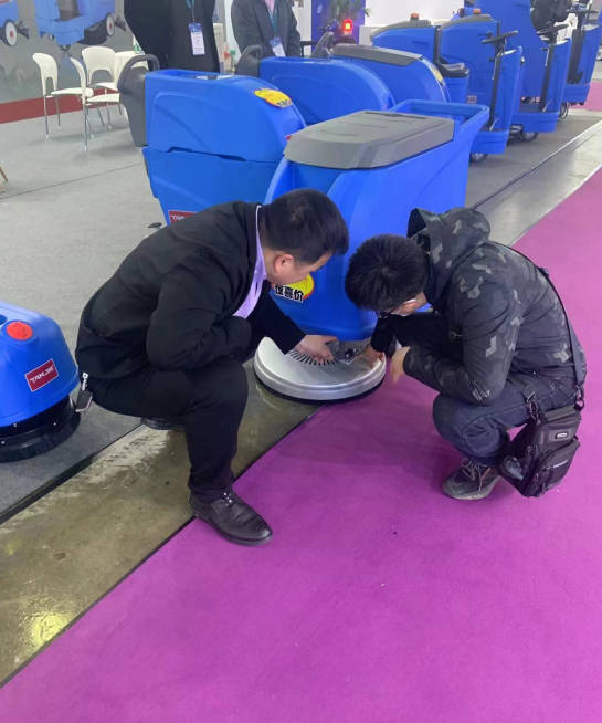 铜陵小型电动洗地机是否适合用于环卫保洁