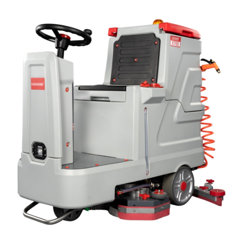 铜陵坦洁全自动驾驶式洗地机X700